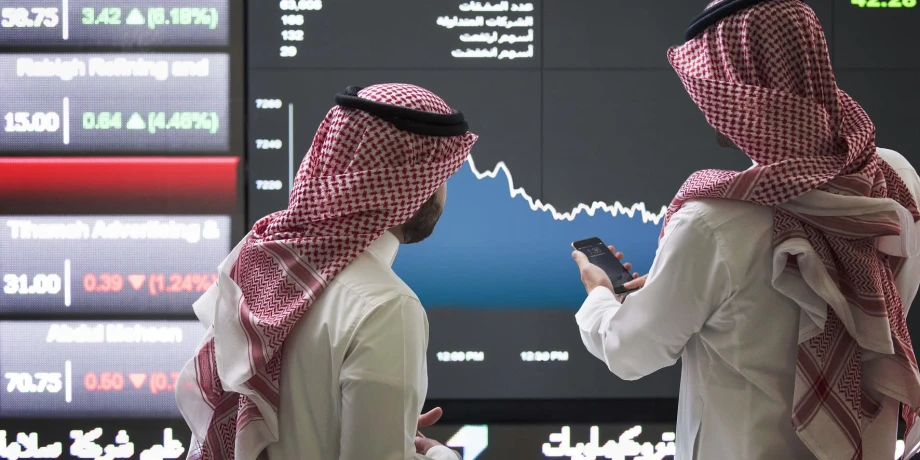 الهبوط العالمي في أسواق الأسهم يجتاح السوق السعودي بتراجع تجاوز 2%