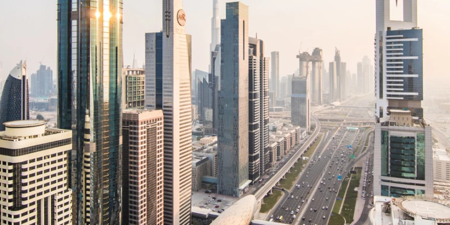 دليلك لاختيار شركة تداول موثوقة في الإمارات | حقق أرباحك المستهدفة